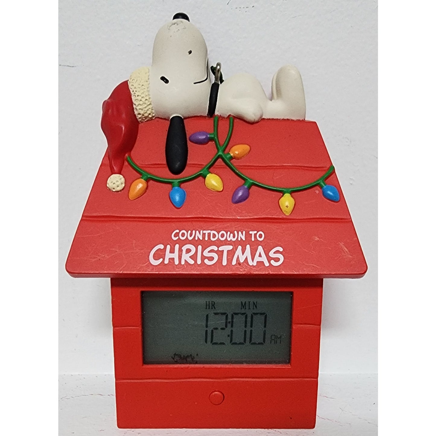 Hallmark Peanuts Lucy Snoopy Skating Figurine & Snoopy Xmas Countdown Clock