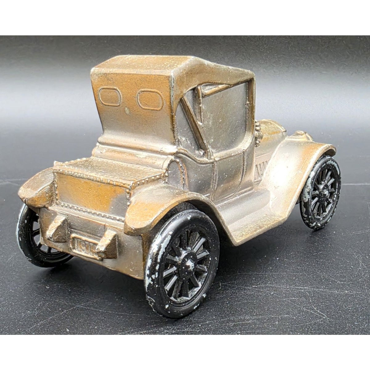 Vintage 1974 Banthrico 1915 Chevrolet Bank Clermont National Metal Car Bronze