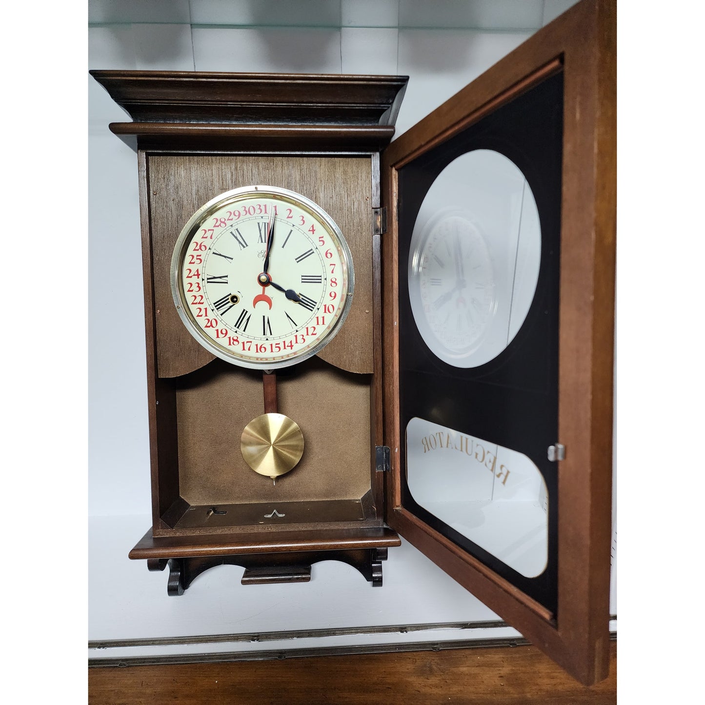 Vintage Elgin Regulator 31 Day Clock Wood Case Brass Pendulum Chimes w/ Key