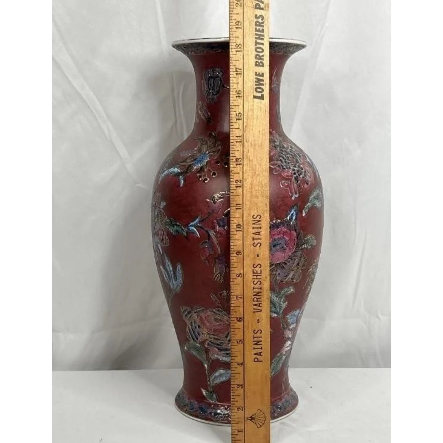 Vintage Beautiful Chinese Vase with Textured Gold Inlay - 18.5" Tall - Rare
