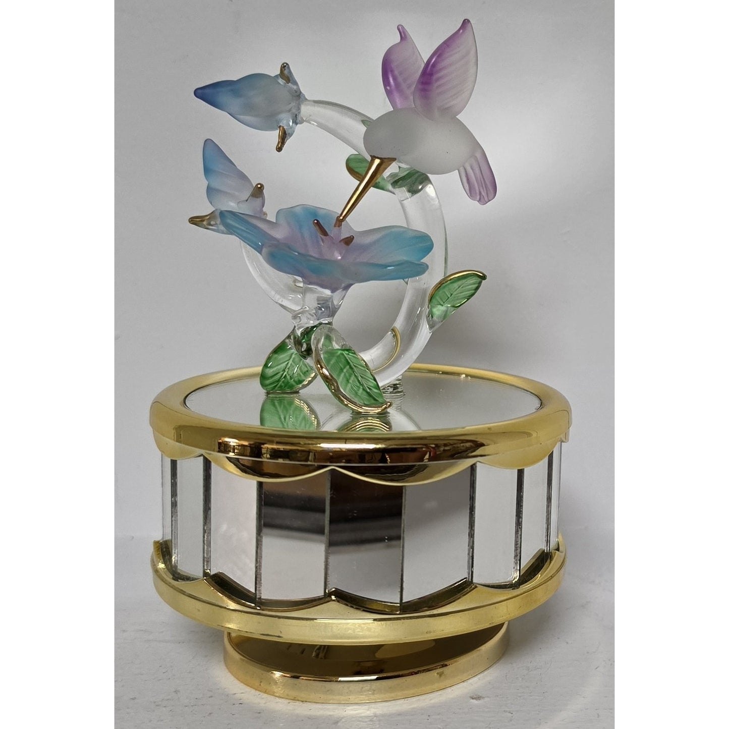 Vintage Mirrored Hummingbird Glass Art Music Box Rotating Gold Trim Plays