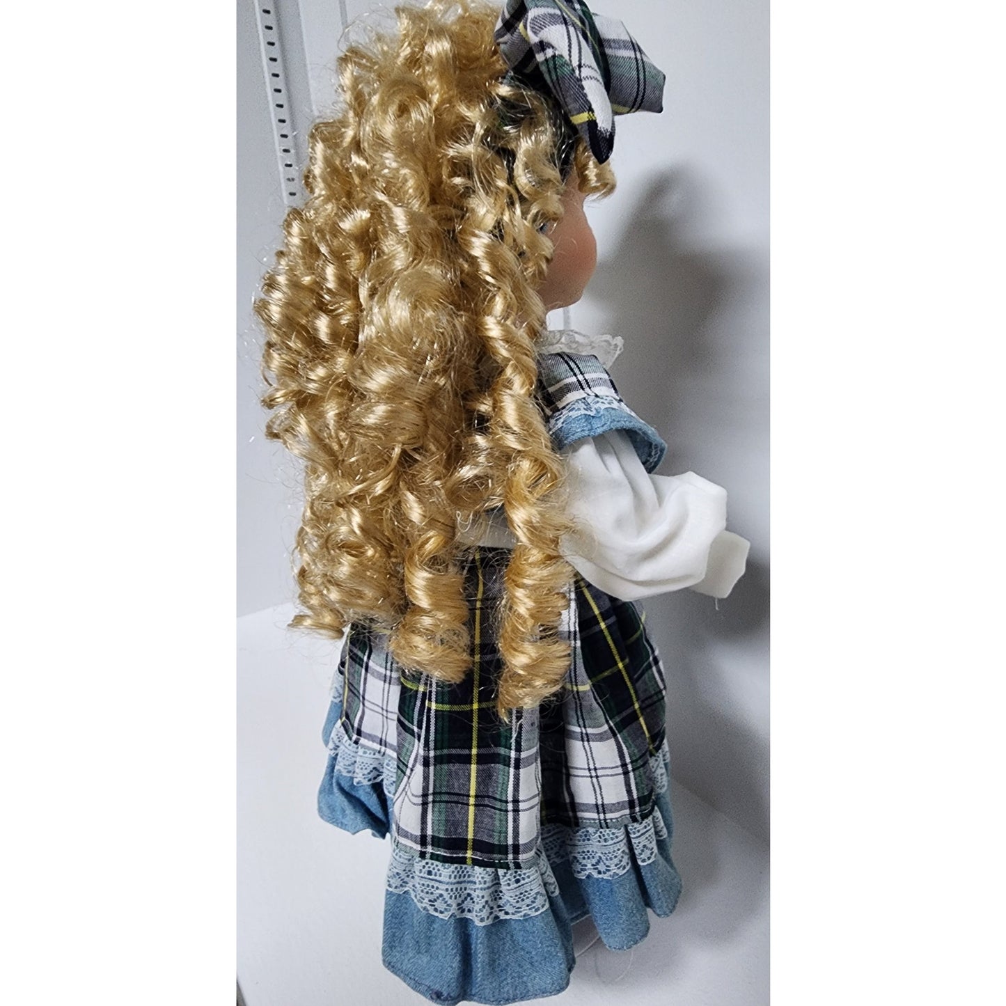 Vintage Tender Heart Treasures Porcelain Doll Plaid Dress Blonde Curls w/ Stand