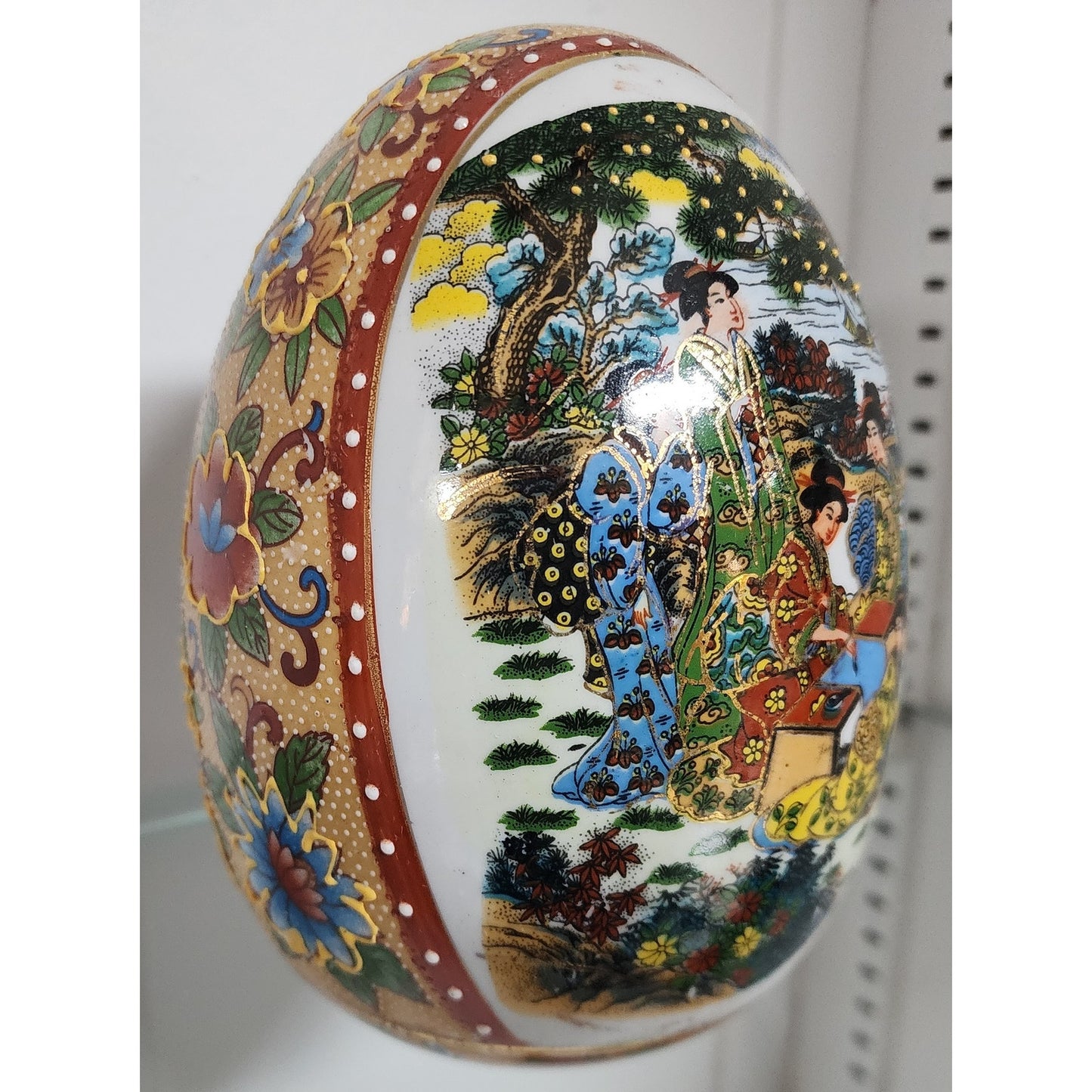 Japanese Porcelain Egg w/ Geisha Garden Scene Gold Gilt Raised Relief -Wood Base