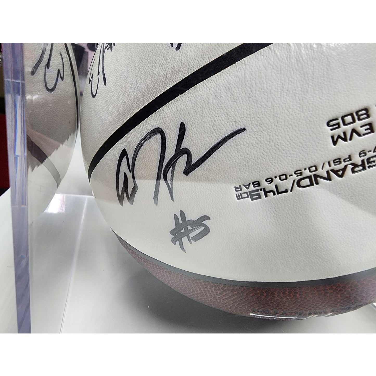 2014-15 Kentucky Wildcats Team Signed Nike Basketball Calipari Booker Towns NBA