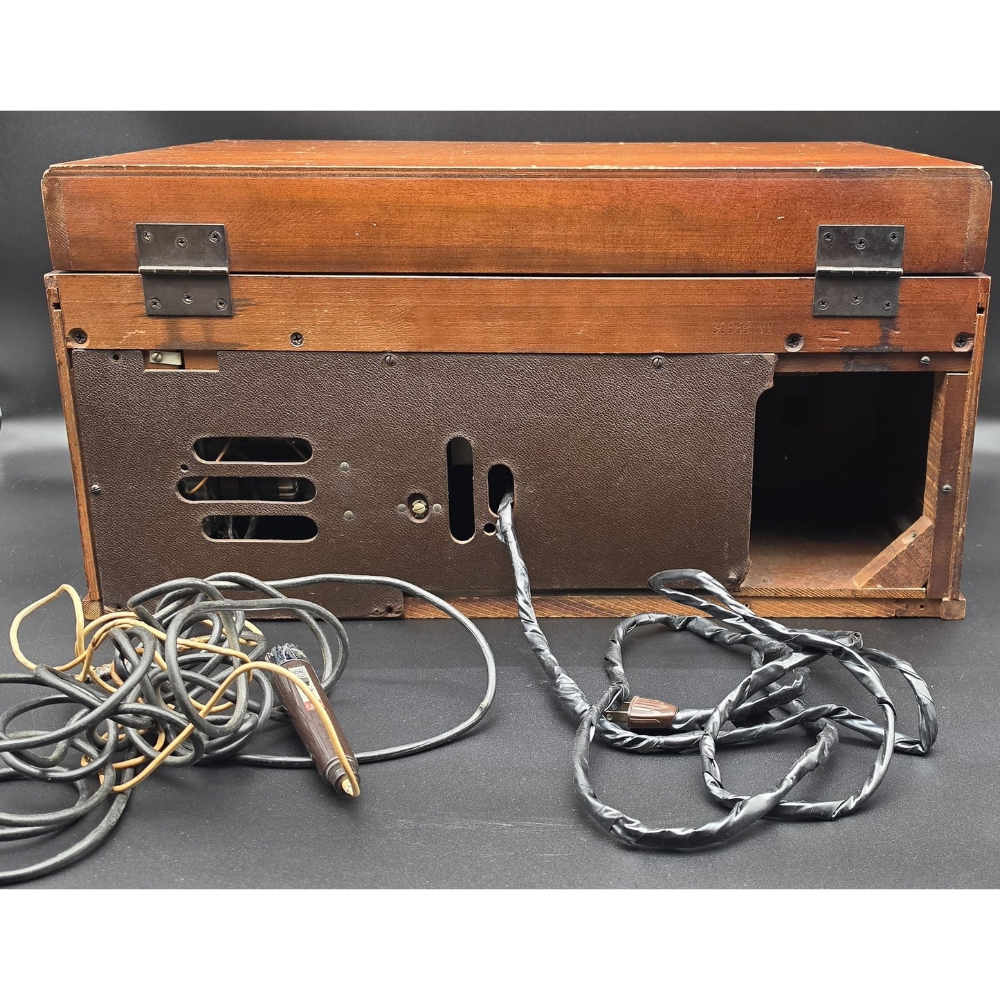 1949 Silvertone 8086B Wire Recorder AM Tube Radio Phono Untested w/ Wire