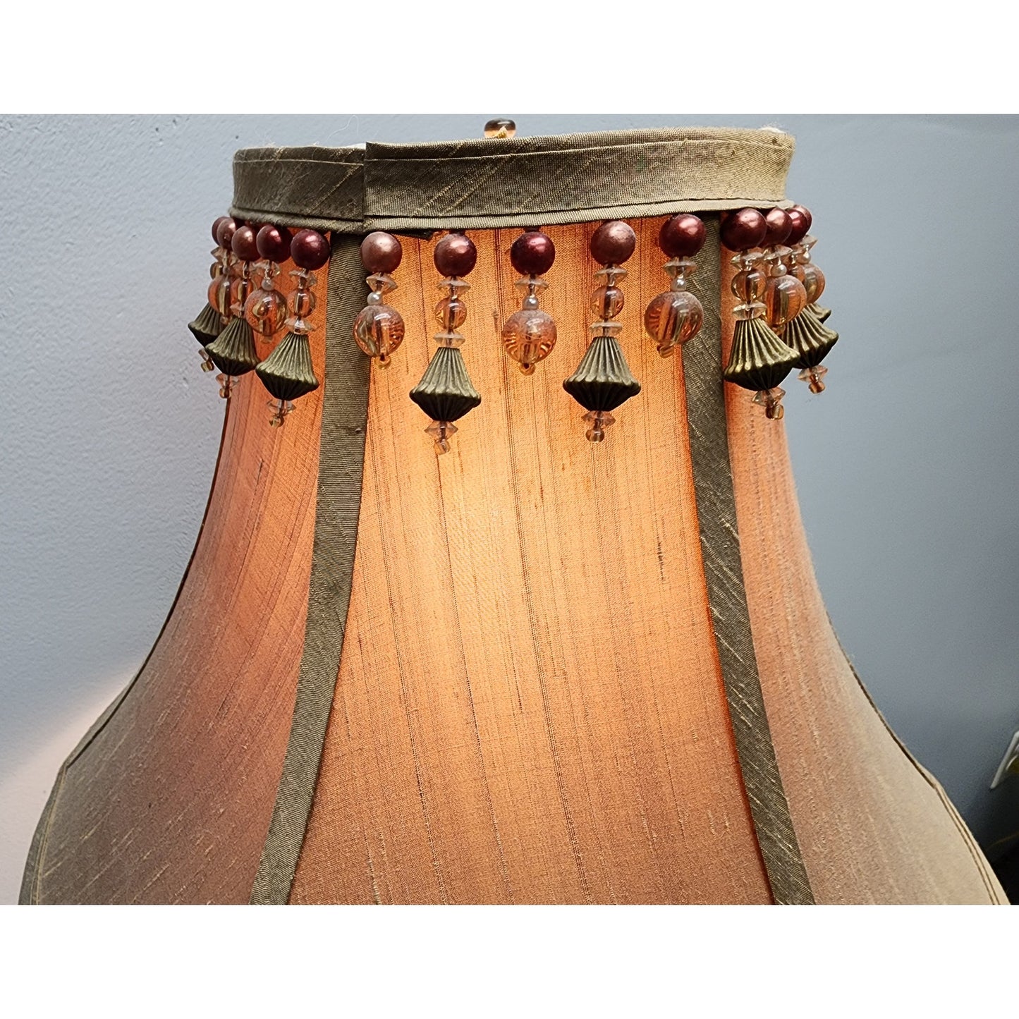 Vintage Brass Copper Gold Tone Table Lamp w/ Tassel Shade 20" Works - Beautiful!