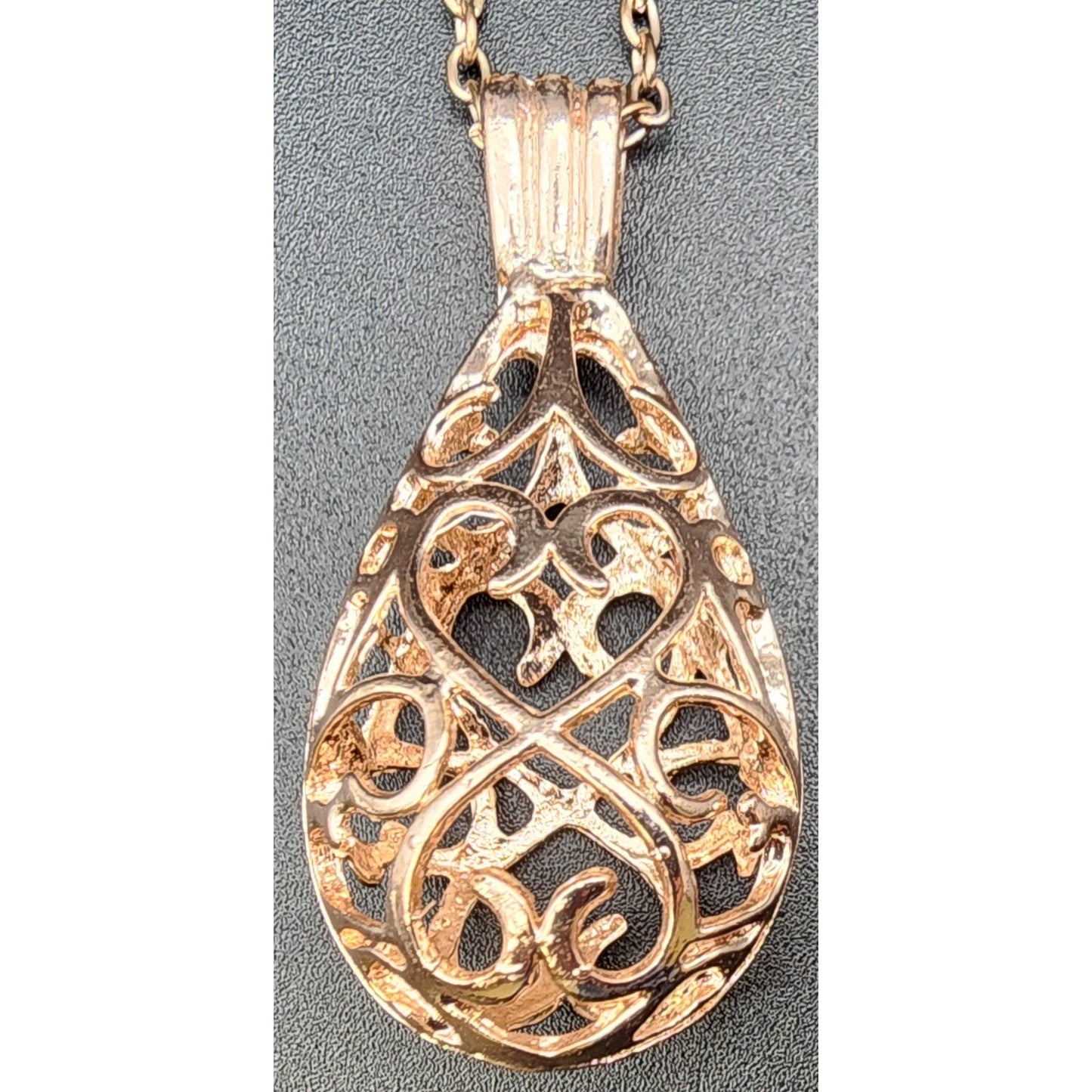 Set of 3 Vintage Gold & Rose Gold Necklaces Tassel Filigree Pendant Lot - 1980s