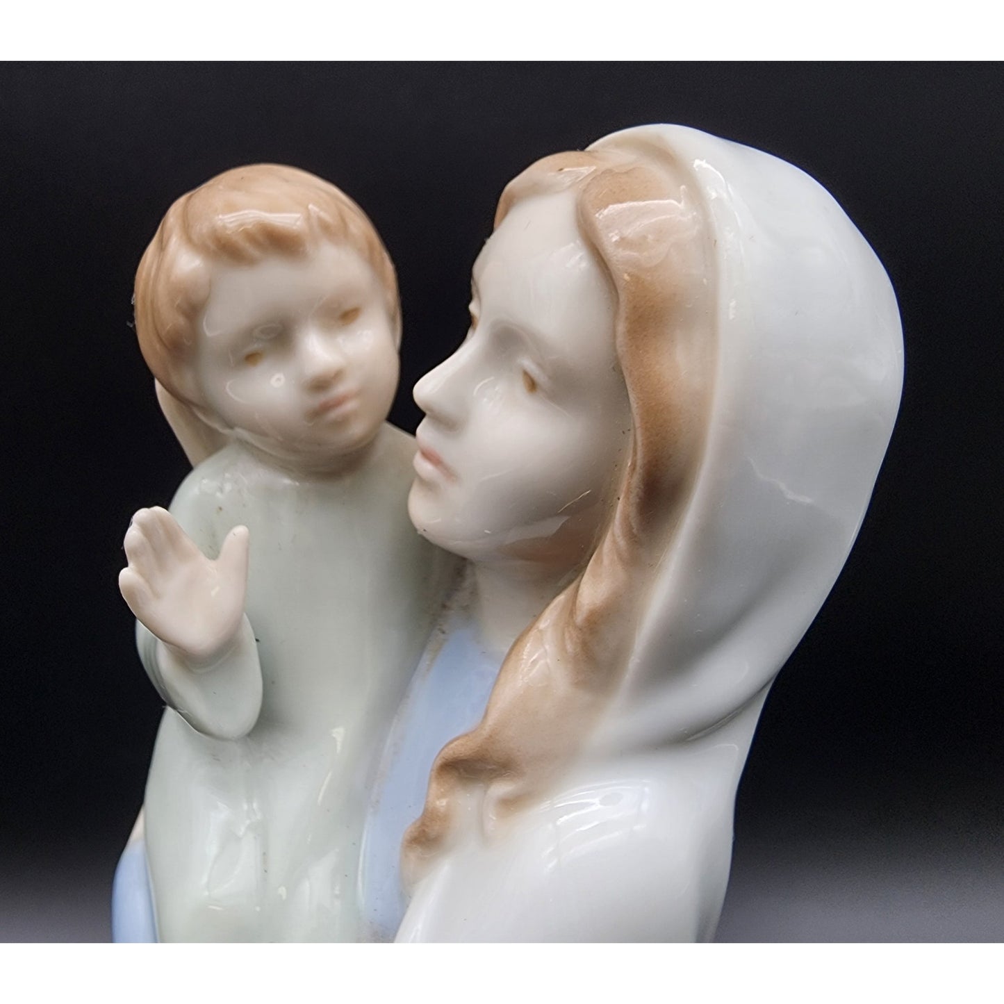 Vintage 1985 RR Roman Valencia Mary & Baby Jesus Porcelain Figurine Japan 10.25"