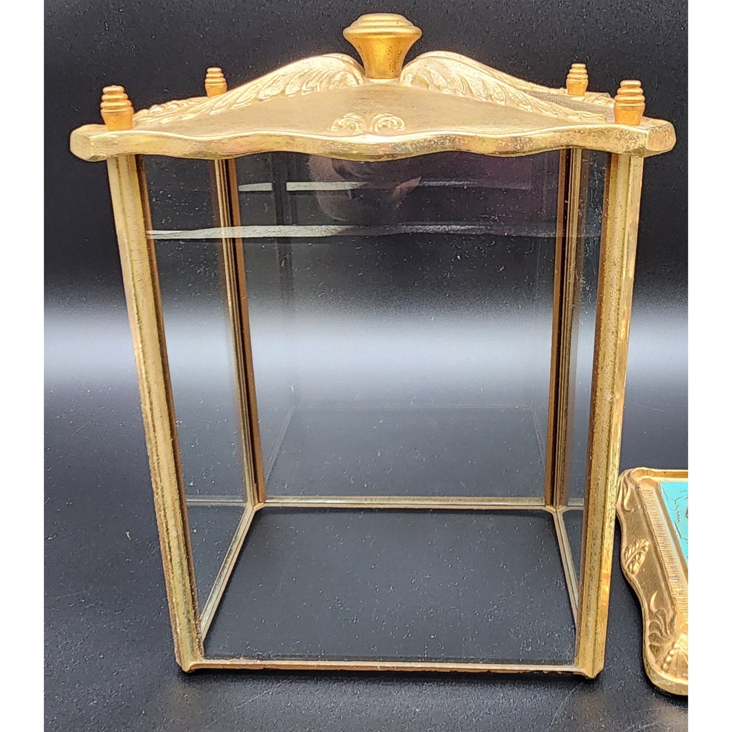 Vintage United Model 990 Brass Clock w/ Dancing Figurines & Glass Case Works